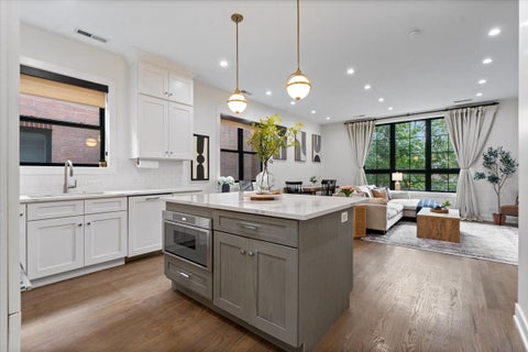 Tiny photo for 2625 N Wilton Avenue #3, Chicago, IL 60614 (MLS # 12769807)