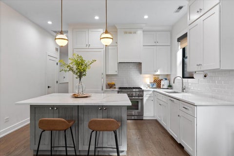 Tiny photo for 2625 N Wilton Avenue #3, Chicago, IL 60614 (MLS # 12769807)