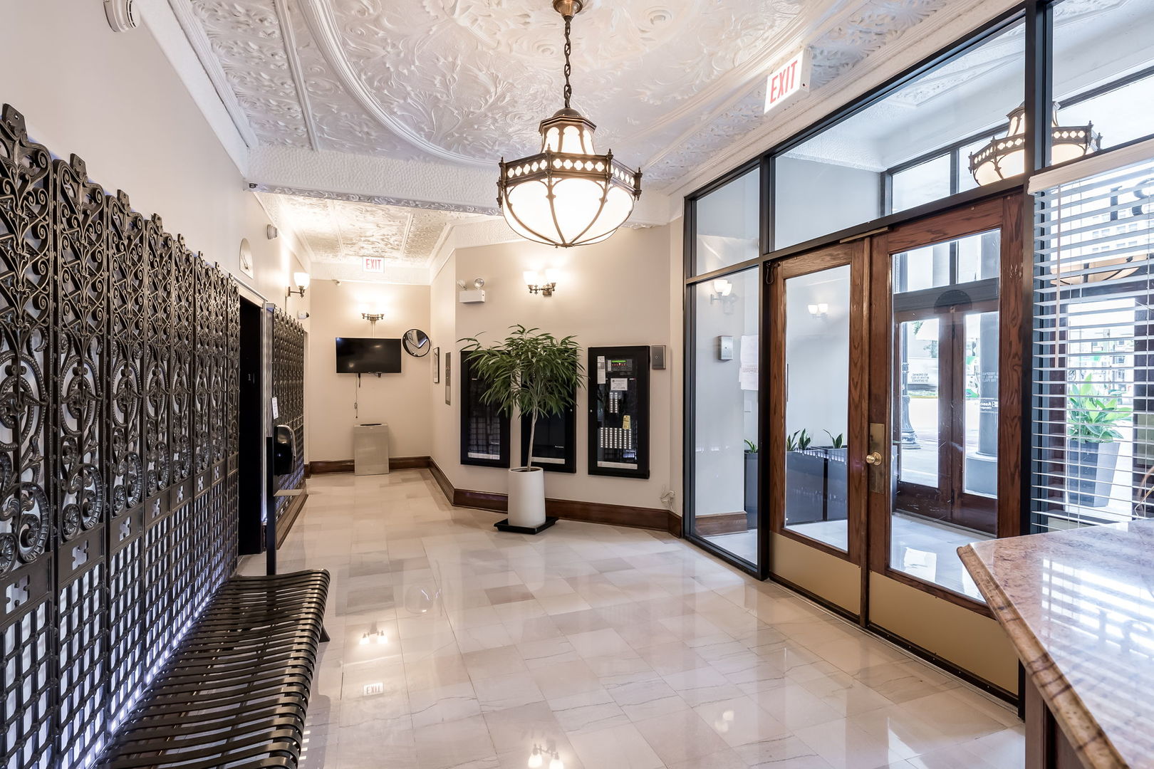 431 S Dearborn Street 1001