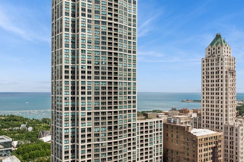 Tiny photo for 8 E RANDOLPH Street #3103, Chicago, IL 60601 (MLS # 12682106)