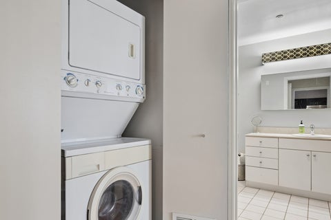 Tiny photo for 8 E RANDOLPH Street #3103, Chicago, IL 60601 (MLS # 12682106)