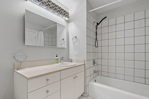 Tiny photo for 8 E RANDOLPH Street #3103, Chicago, IL 60601 (MLS # 12682106)