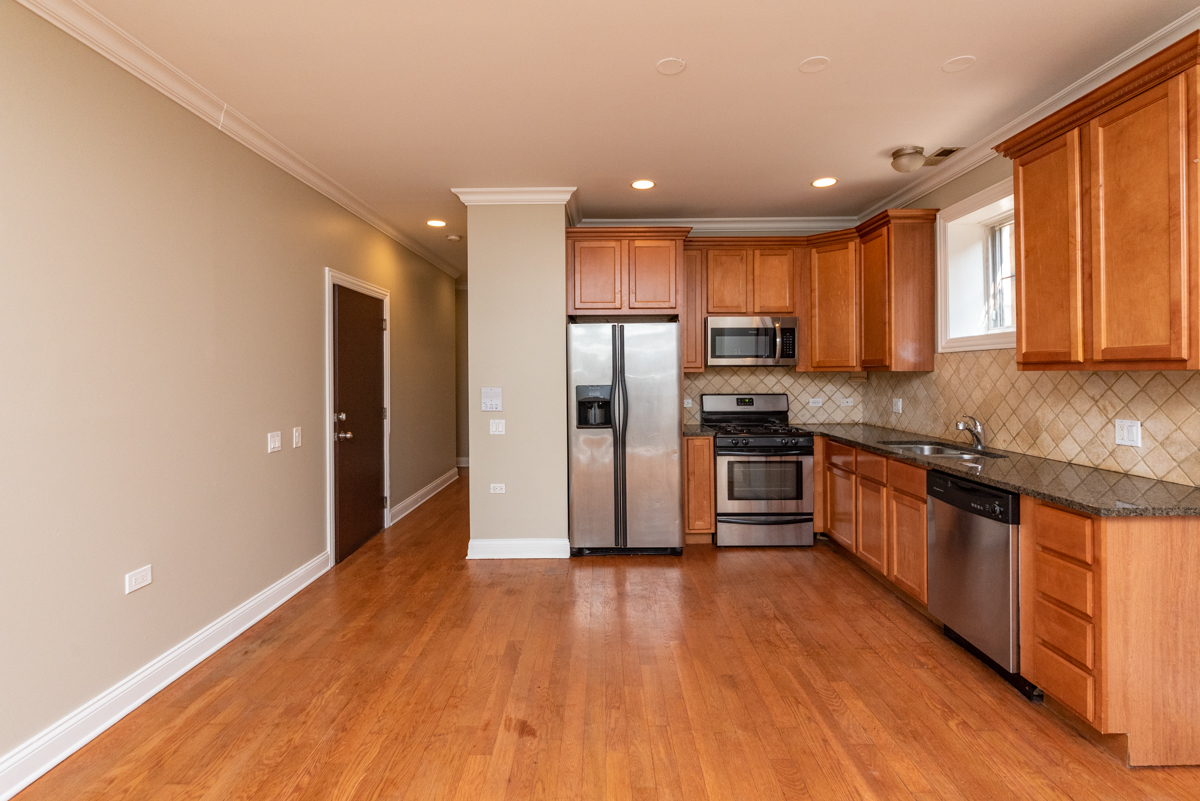 6217 S Kimbark Avenue GN