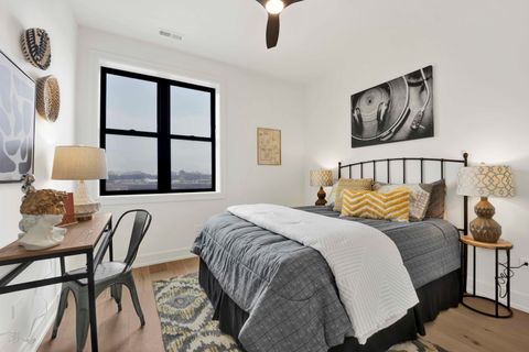 Tiny photo for 5630 N Broadway Street #4W, Chicago, IL 60660 (MLS # 12594020)