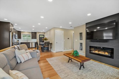 Tiny photo for 8836 Sayre Avenue, Morton Grove, IL 60053 (MLS # 12505443)