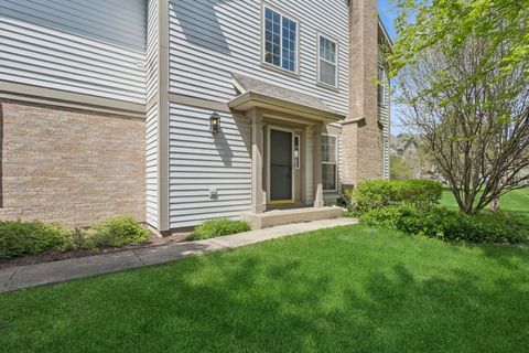 Tiny photo for 2075 Ivy Ridge Drive, Hoffman Estates, IL 60192 (MLS # 12623646)