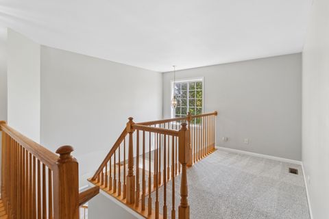Tiny photo for 2075 Ivy Ridge Drive, Hoffman Estates, IL 60192 (MLS # 12623646)