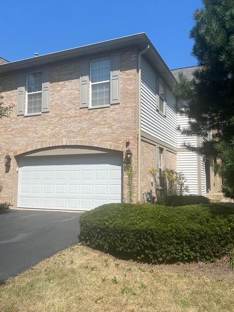 Tiny photo for 2075 Ivy Ridge Drive, Hoffman Estates, IL 60192 (MLS # 12623646)