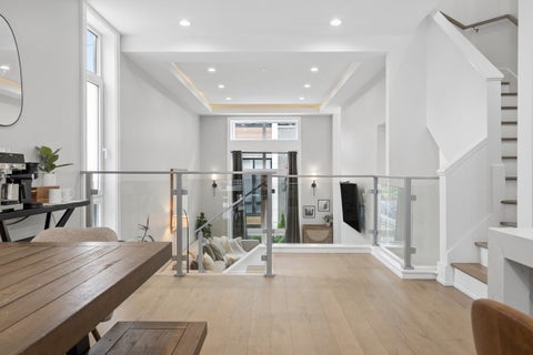 Tiny photo for 6209 S Ellis Avenue, Chicago, IL 60637 (MLS # 12791673)