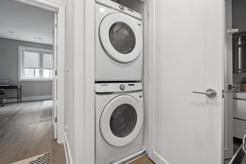 Tiny photo for 6209 S Ellis Avenue, Chicago, IL 60637 (MLS # 12791673)