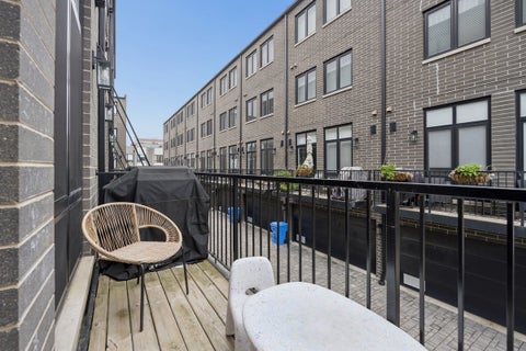 Tiny photo for 6209 S Ellis Avenue, Chicago, IL 60637 (MLS # 12791673)