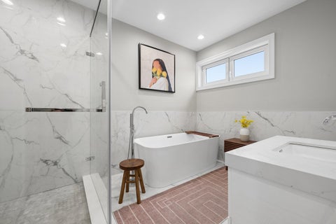 Tiny photo for 6209 S Ellis Avenue, Chicago, IL 60637 (MLS # 12791673)