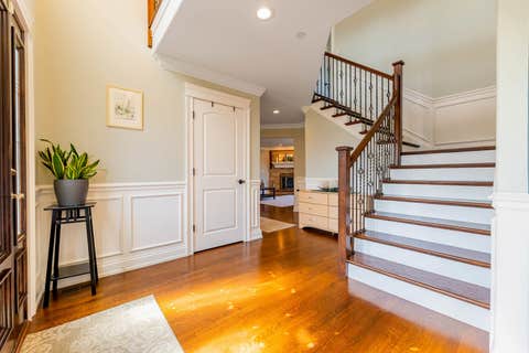 Tiny photo for 8320 S 79th Avenue, Justice, IL 60458 (MLS # 12713482)