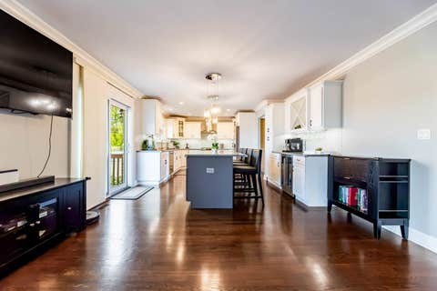 Tiny photo for 8320 S 79th Avenue, Justice, IL 60458 (MLS # 12713482)