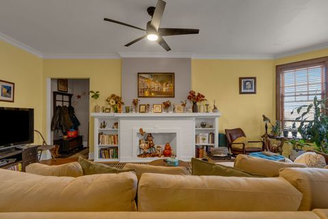 Tiny photo for 1042 Washington Boulevard #3W, Oak Park, IL 60302 (MLS # 12507986)