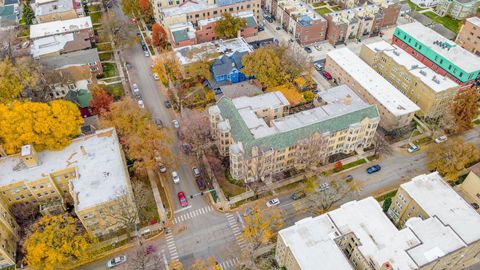 Tiny photo for 1042 Washington Boulevard #3W, Oak Park, IL 60302 (MLS # 12507986)