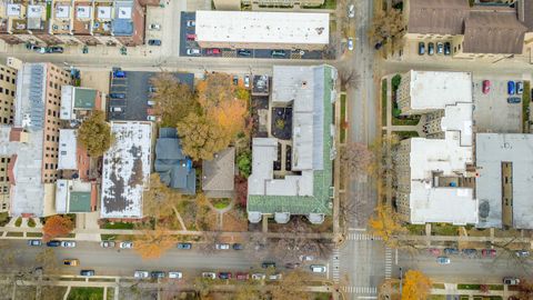 Tiny photo for 1042 Washington Boulevard #3W, Oak Park, IL 60302 (MLS # 12507986)