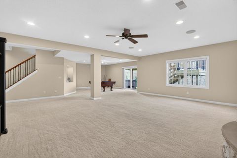 Tiny photo for 2916 E 45th Court, Davenport, IA 52804 (MLS # 12614108)