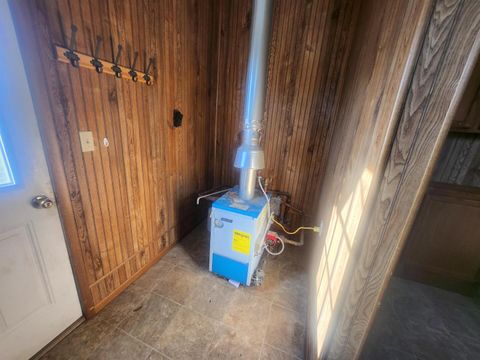 Tiny photo for 310 S Illinois Street, Duquoin, IL 62832 (MLS # 100000462)