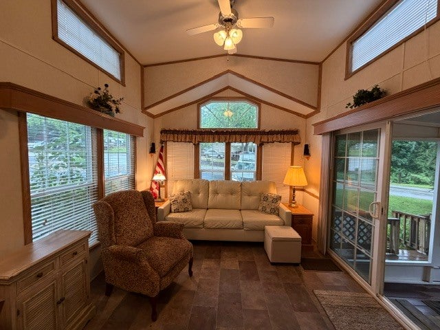 2795 E 28th Lot 464 Road