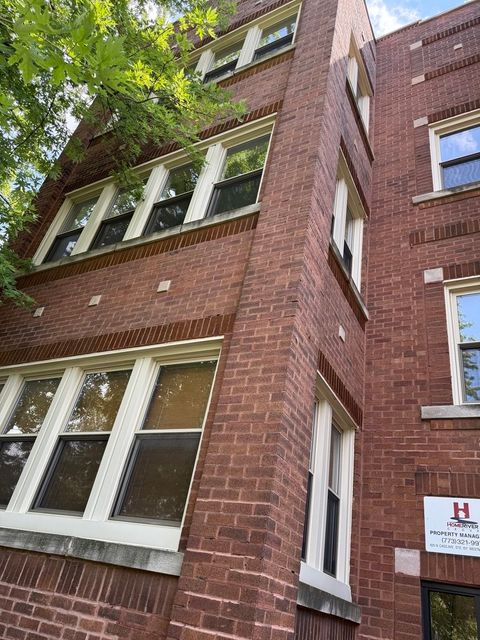 Tiny photo for 4027 W Crystal Street #2, Chicago, IL 60651 (MLS # 12530770)