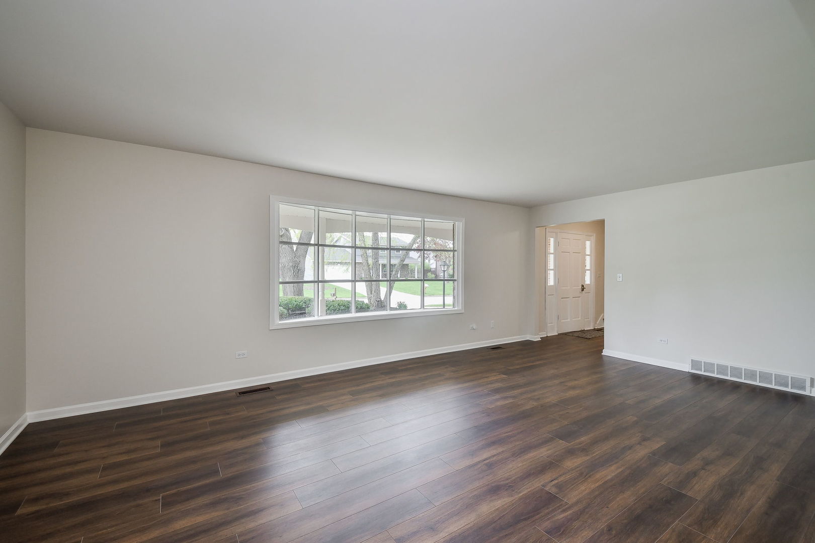 2449 Cambridge Drive