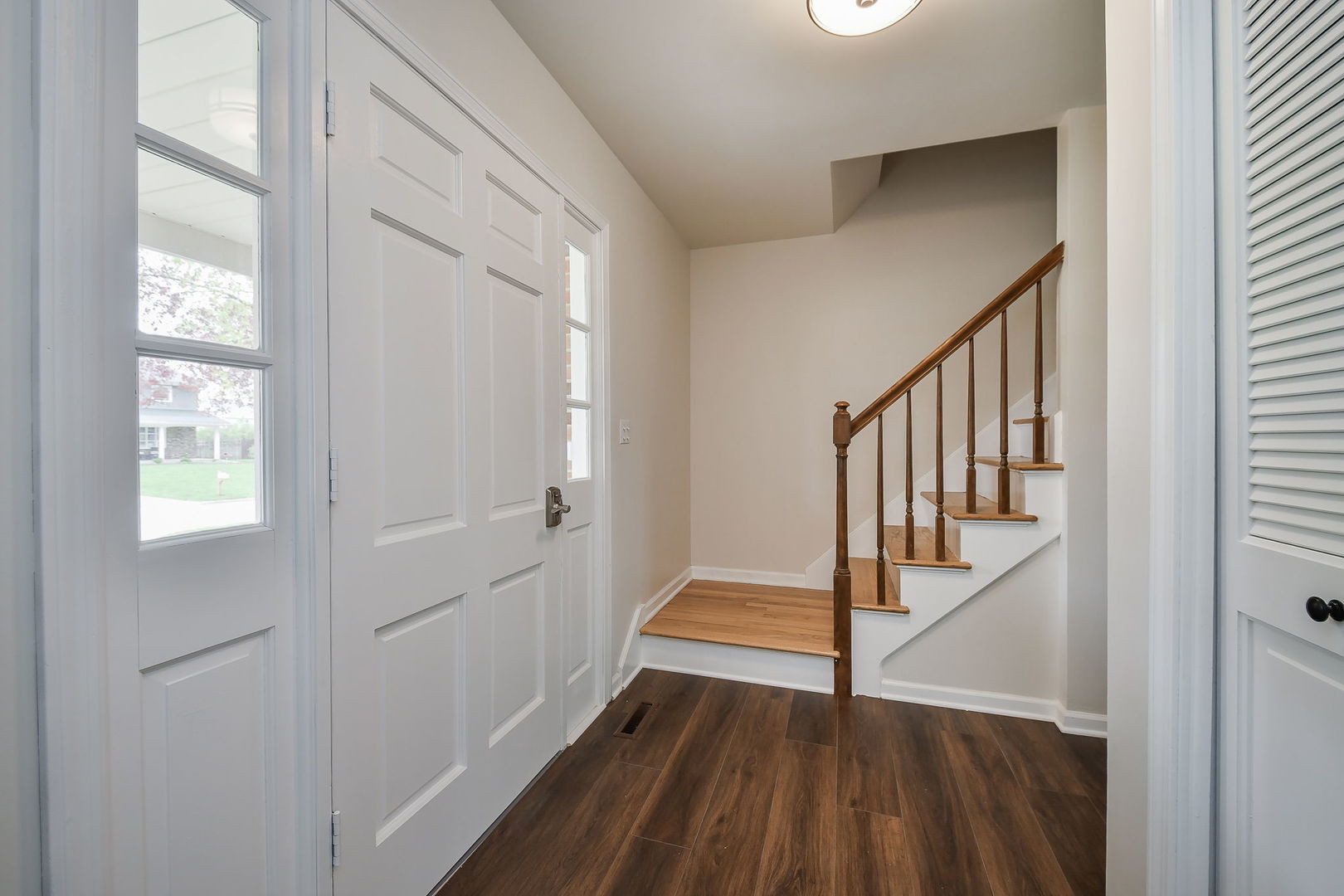 2449 Cambridge Drive