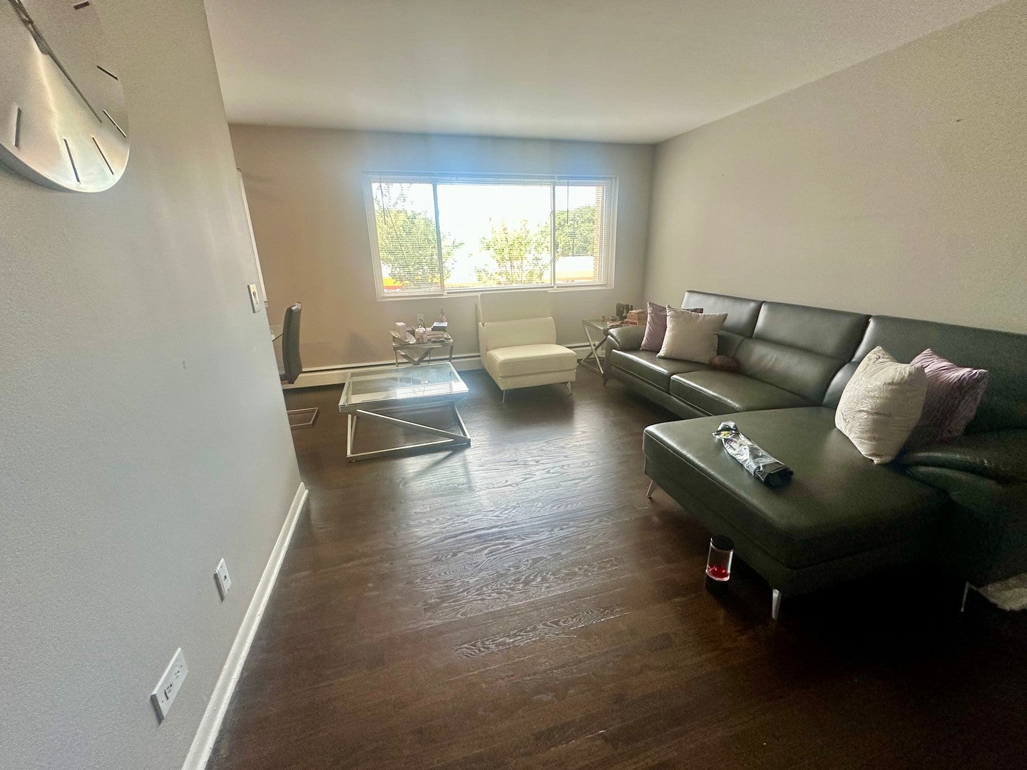7120 N Sheridan Road 318