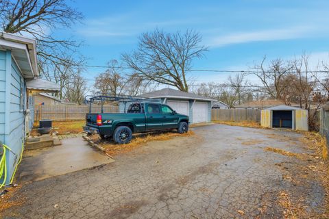 Tiny photo for 706 W JAMES Avenue, Villa Park, IL 60181 (MLS # 12536262)