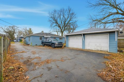 Tiny photo for 706 W JAMES Avenue, Villa Park, IL 60181 (MLS # 12536262)
