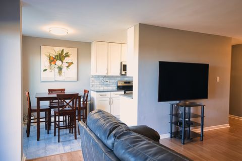 Tiny photo for 6833 N Kedzie Avenue #410, Chicago, IL 60645 (MLS # 12611398)