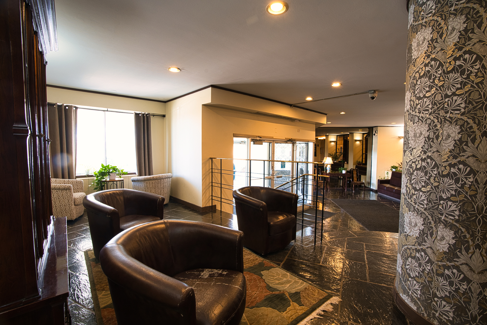 6833 N Kedzie Avenue 410