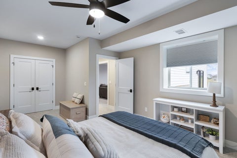 Tiny photo for 5492 Tucker Trail, Bettendorf, IA 52722 (MLS # 12714604)
