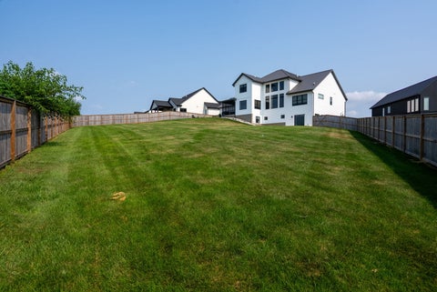 Tiny photo for 5492 Tucker Trail, Bettendorf, IA 52722 (MLS # 12714604)