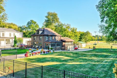 Tiny photo for 527 E Main Street, Ottawa, IL 61350 (MLS # 12494855)