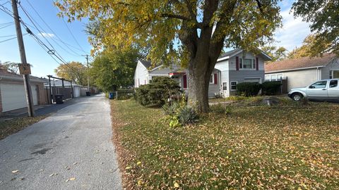Tiny photo for 16626 Union Avenue, Harvey, IL 60426 (MLS # 12513012)