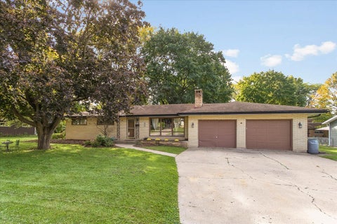 Photo of 478 1st Street, Antioch, IL 60002 (MLS # 12726097)