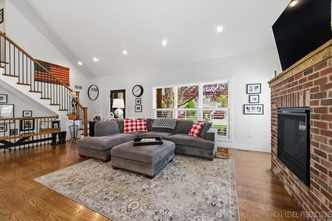 Tiny photo for 728 N Lincoln Avenue, Geneva, IL 60134 (MLS # 12627855)
