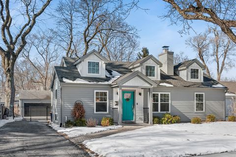 Tiny photo for 1444 Sycamore Lane, Northbrook, IL 60062 (MLS # 12566063)