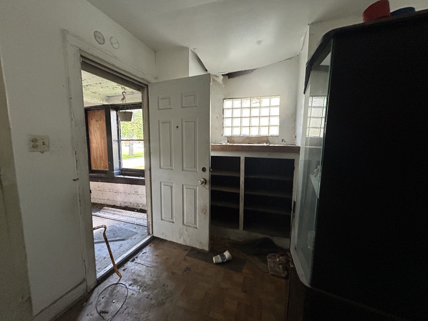 10217 S Wallace Street