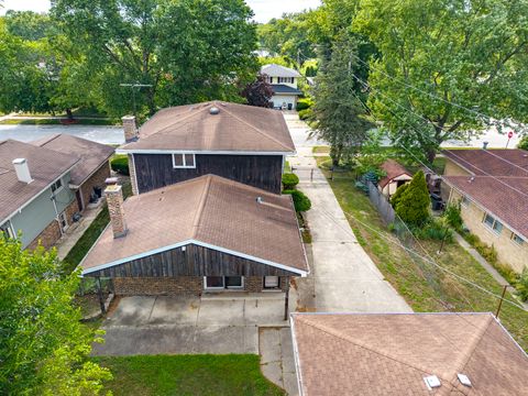 Tiny photo for 18309 Bock Road, Lansing, IL 60438 (MLS # 12567006)