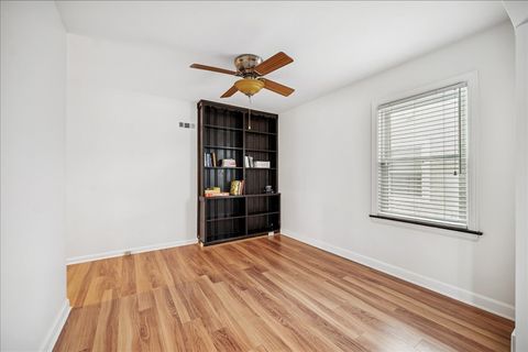 Tiny photo for 453 Longfellow Avenue, Deerfield, IL 60015 (MLS # 12552999)