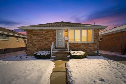 3719 Hawthorne Street Schiller Park IL 60176