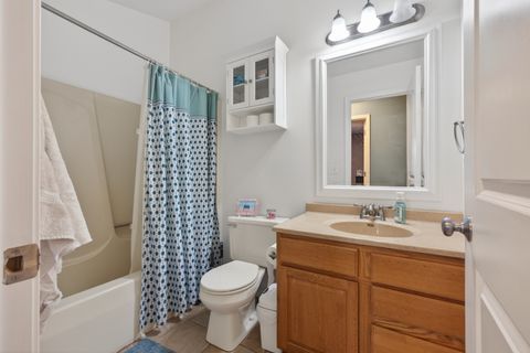 Tiny photo for 12 Boardwalk Circle, Bloomington, IL 61701 (MLS # 12646356)