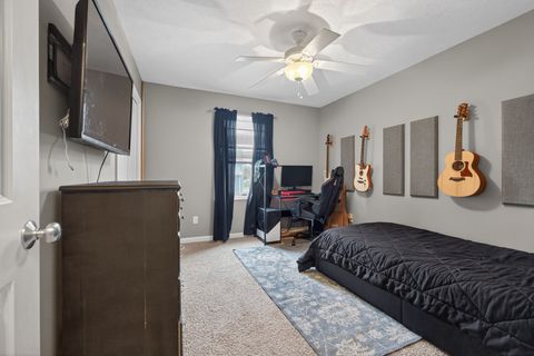 Tiny photo for 12 Boardwalk Circle, Bloomington, IL 61701 (MLS # 12646356)