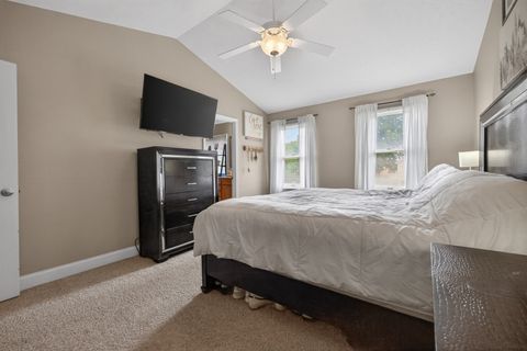Tiny photo for 12 Boardwalk Circle, Bloomington, IL 61701 (MLS # 12646356)