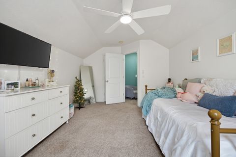 Tiny photo for 12 Boardwalk Circle, Bloomington, IL 61701 (MLS # 12646356)