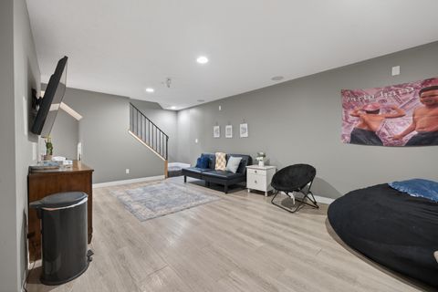 Tiny photo for 12 Boardwalk Circle, Bloomington, IL 61701 (MLS # 12646356)
