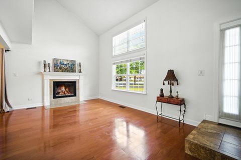 Tiny photo for 272 Juniper Circle, Streamwood, IL 60107 (MLS # 12446471)