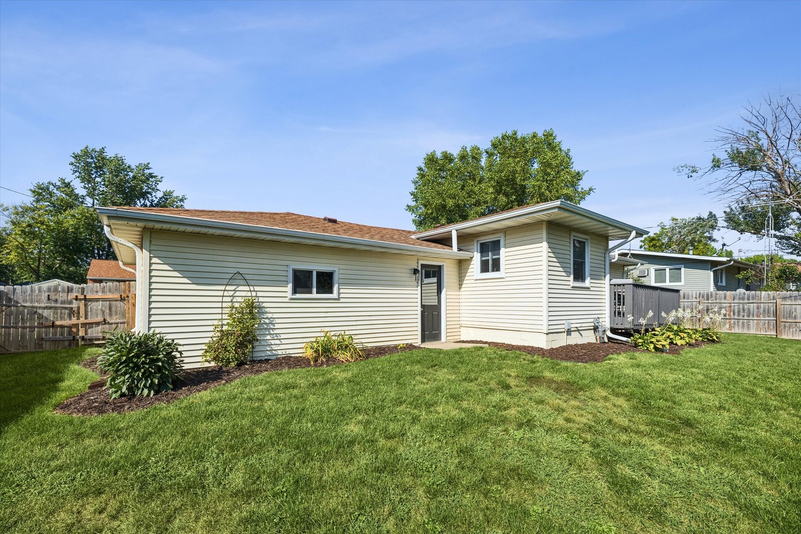 319 4th Street